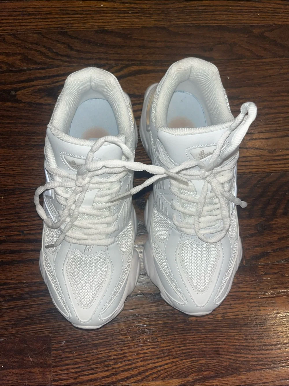 New Balance 9060 Triple White RARE NWT - Picture 5 of 8